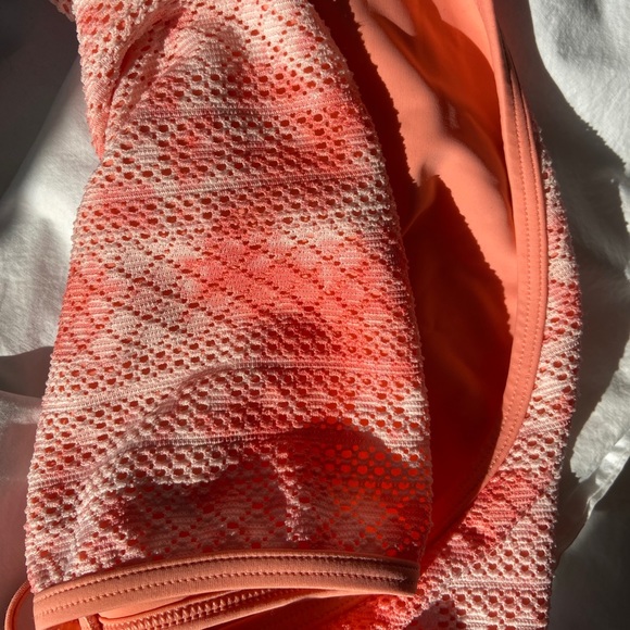 Aerie halter bathing suit top - Picture 3 of 4